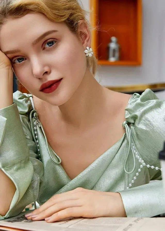 血整理了出街耳环TOP榜瓦力棋牌游戏又甜又野我吐(图2) 血整理了出街耳环TOP榜瓦力棋牌游戏又甜又野我吐(图2)