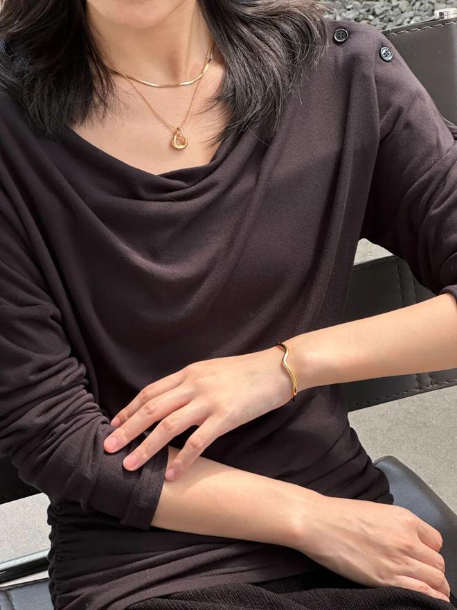 芷蕾种草的宝藏单品确实很好搭！瓦力棋牌游戏推广 被刘亦菲、辛(图25)