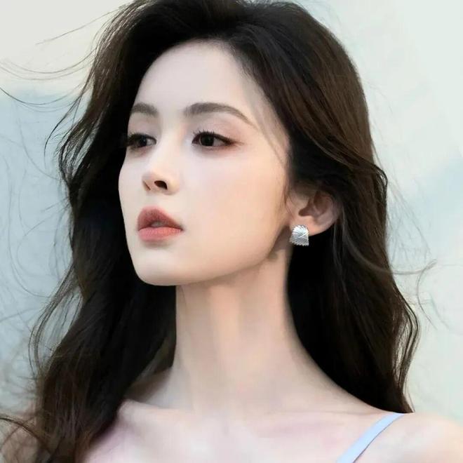 芷蕾种草的宝藏单品确实很好搭！瓦力棋牌游戏推广 被刘亦菲、辛(图28)