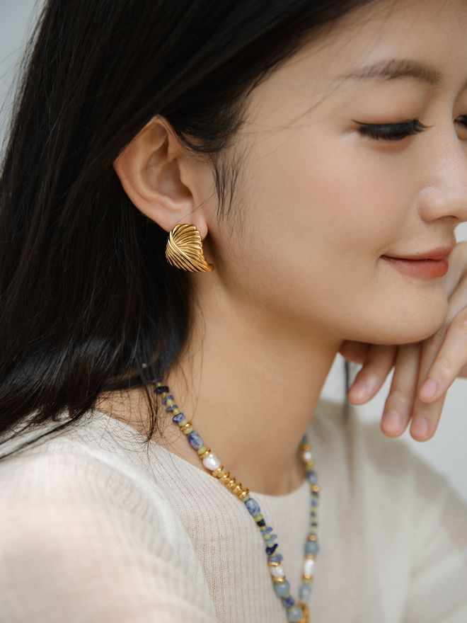 芷蕾种草的宝藏单品确实很好搭！瓦力棋牌游戏推广 被刘亦菲、辛(图29)